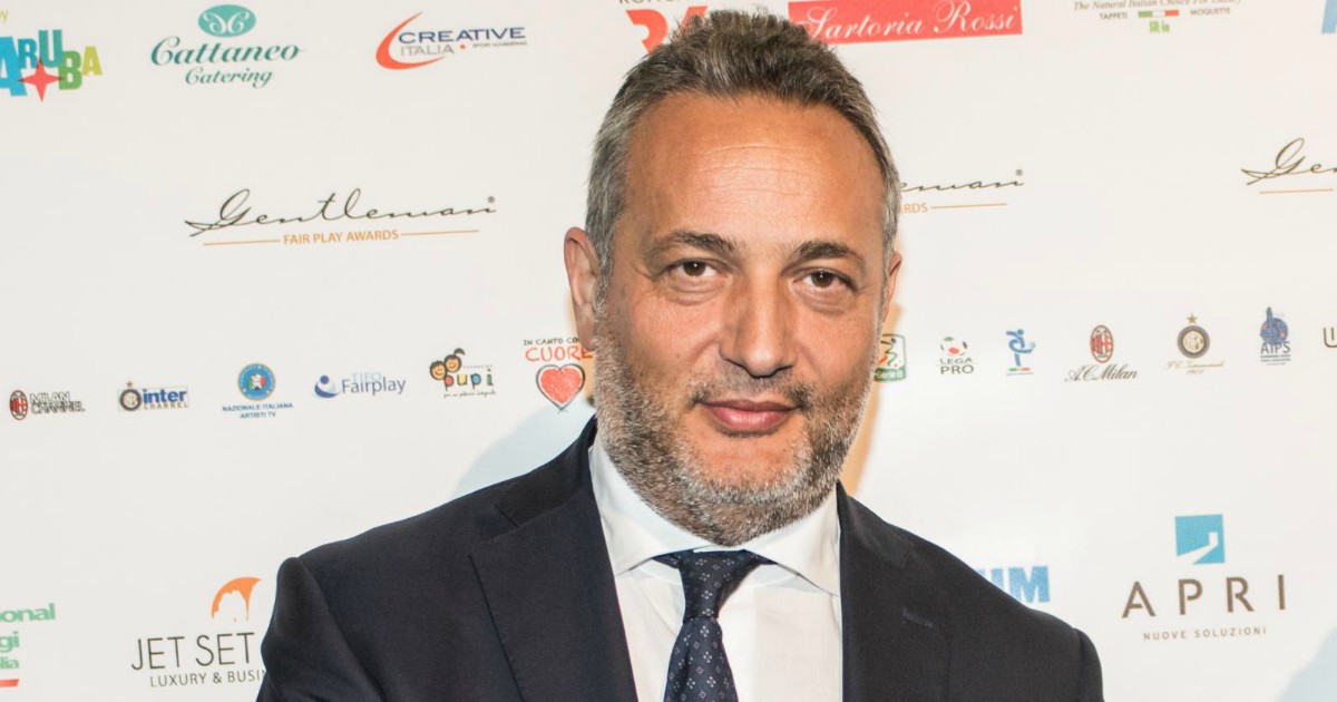 Claudio Brachino lascia Mediaset dopo 32 anni: ecco perché