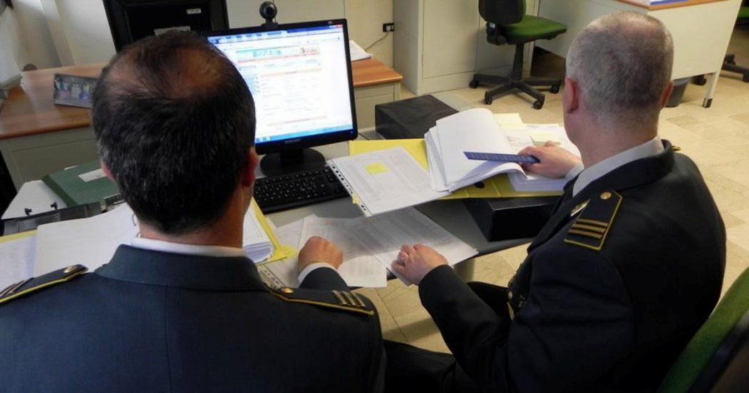 “L’evasione blocca la crescita Sgravi su redditi e investimenti” “L’evasione blocca la crescita Sgravi su redditi e investimenti”