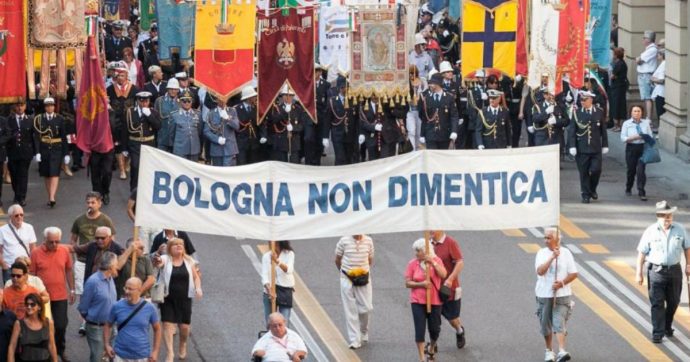 Strage di Bologna, è ora di sostituire la verità alla memoria