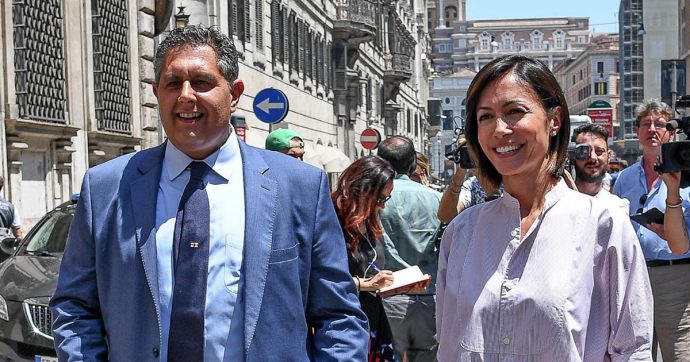 FI, Toti se ne va: 25 parlamentari con lui