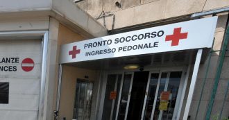 Copertina di Salerno, spari al pronto soccorso tra parenti del medico e del paziente: 2 feriti