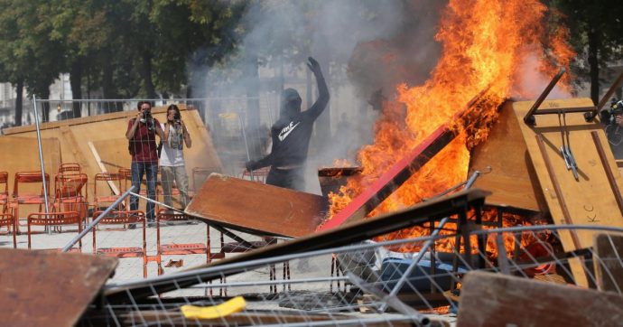 “Verità su Steve”. Arresti al corteo anti-violenze della polizia