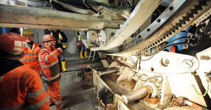 “La Lega ci ripensi. Votando sì al Tav viola il contrattto”