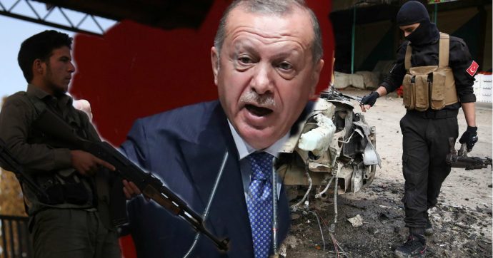 Siria, Erdogan pronto a “eliminare i curdi”. Ma nell’area la Turchia è supportata da gruppi jihadisti: “Hanno commesso crimini di guerra”