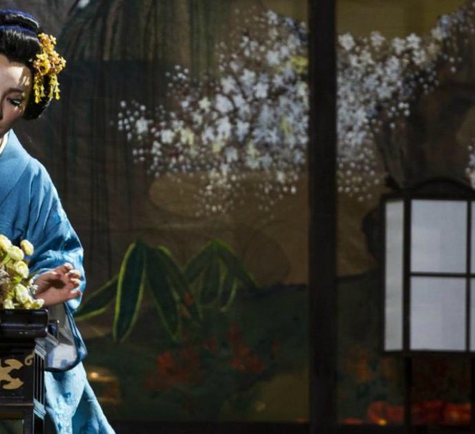 Cocciante riscrive la Turandot in cinese: “Non avrà niente a che fare con Puccini”. In squadra Panella, Van Hoecke e il premio Oscar Pescucci