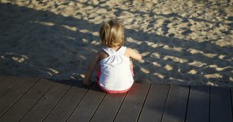 Copertina di Cara figlia mia, immagino per te un mondo migliore di questo