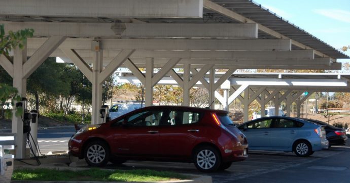 Copertina di Ecobonus, a picco il diesel. Auto elettriche al lumicino