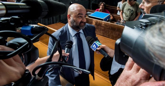 Rimborsi Lega, il reato di truffa per Bossi e Belsito è prescritto