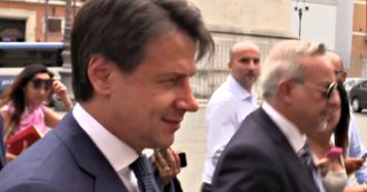  Conte rientra a piedi dopo colloquio con Mattarella ma non risponde ai cronisti