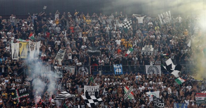 Juventus-Napoli, tolto il divieto che impediva la vendita dei biglietti ai nati in Campania. Confermata la restrizione per i residenti