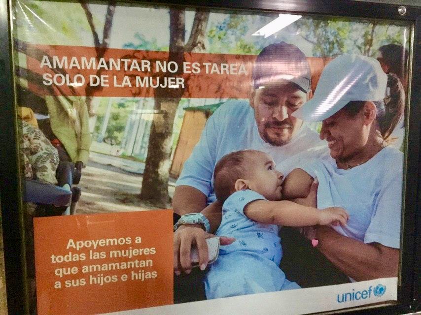 Campagna di sensibilizzazione sull’allattamento nella metro di Caracas (foto Florence Poznanski)