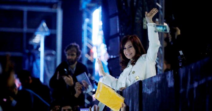 Vota per me Argentina. Scandali e resurrezione di Cristina l’incantatrice