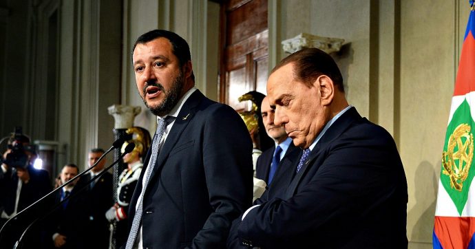 Crisi di governo, salta incontro Berlusconi-Salvini. Forza Italia dice no a listone unico con la Lega: rischio implosione