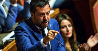 Copertina di Governo, Salvini: “Taglio dei parlamentari e poi voto”. Ma M5s fiuta il bluff: prima Conte andrà in Senato (e il governo potrebbe cadere)