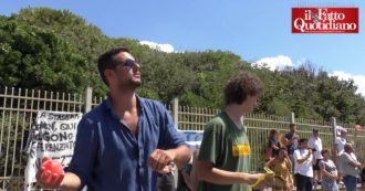 Copertina di Castel Volturno, gavettoni contro Salvini ma lui entra dal retro. “Qui, non sarà mai il benvenuto”