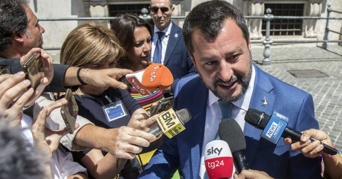 Par condicio, Salvini è il politico più presente in tv: suoi un terzo degli interventi su Mediaset, primo anche su Tg2, Tg3, Sky e La7