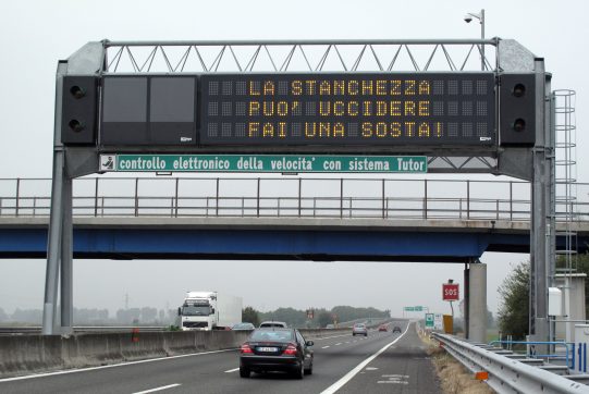 Autostrade, Aspi riattiva i Tutor dopo il via libera della Cassazione: “Sistema operativo per il rientro dalle vacanze estive”