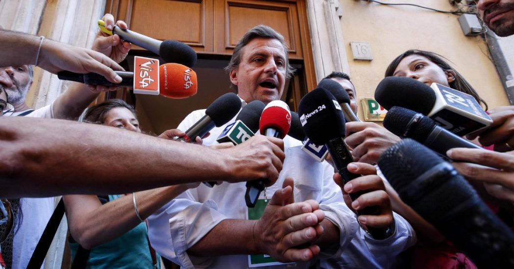 Il fuoriuscente Calenda ci riprova: “Se ci alleiamo con i 5S me ne vado” Il fuoriuscente Calenda ci riprova: “Se ci alleiamo con i 5S me ne vado”