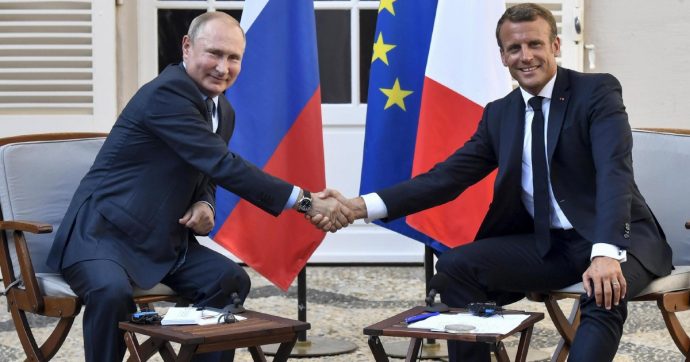 Altro che geopolitica, Putin e Macron pensano agli affari