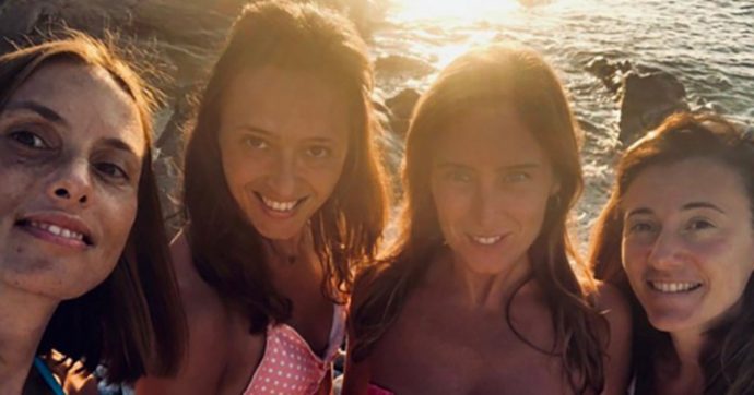 Copertina di Il selfie sessista della Boschi e la bizzarra accusa di sessismo a Tomaso Montanari