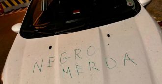 Copertina di Roma, scritta razzista sull’auto di un medico della Croce Rossa: “Negro di m****”. La vittima: “Vigliacchi che poi si nascondono”