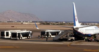 Copertina di Egitto, due transessuali italiane trattenute dalla polizia all’aeroporto di Sharm: “Foto sul documento non reale, saranno rimpatriate”