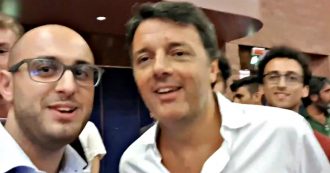 Copertina di Renzi, lo studente e il videoselfie alla scuola di politica: “Ma i 49 milioni?”. E l’ex premier risponde con una battuta: “Hai sbagliato Matteo”