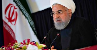 Copertina di Iran, il riavvicinamento con gli Usa dura meno di 24 ore: “Nessun incontro se non tolgono le sanzioni. Avanti col disimpegno sul nucleare”