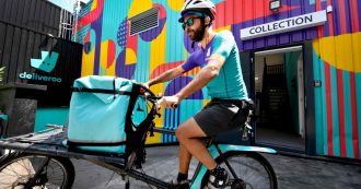 Copertina di Tra cucine fantasma e fusioni, l’oligopolio del cibo a domicilio