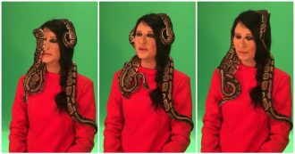 Copertina di Cosa fa Virginia Raffaele coi serpenti in testa? Lo svela lei (con un’imitazione) alla fine del video