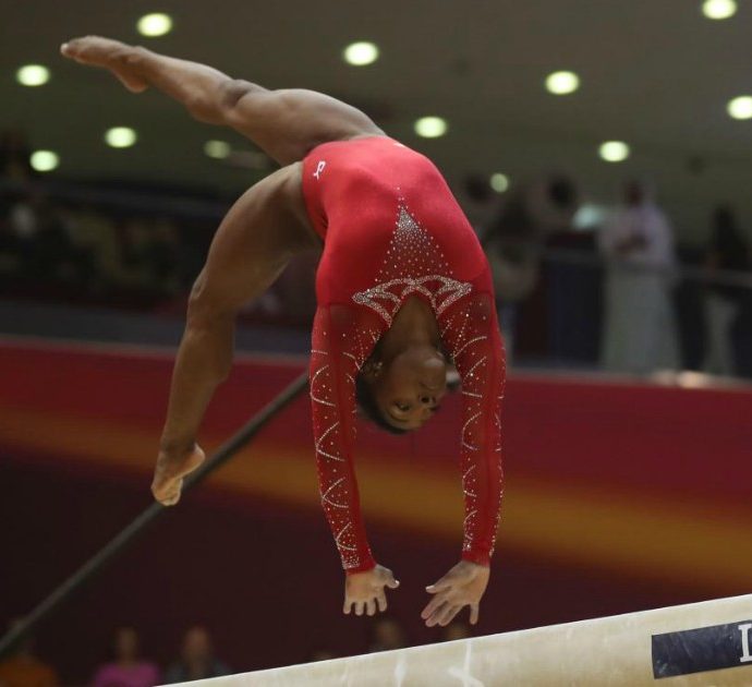 Simone Biles, arrestato per omicidio il fratello della campionessa: coinvolto in una sparatoria in cui morirono 3 persone