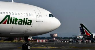 Copertina di I vertici Alitalia: senza azioni del governo si chiude. Il commissario: “Ricevuti aiuti per 9 euro a passeggero contro gli 88 di Air France”