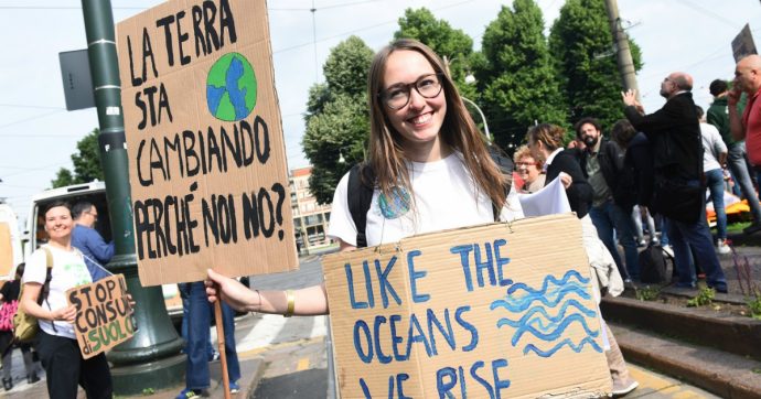 Climate Camp a Venezia, portiamo il global strike sul red carpet