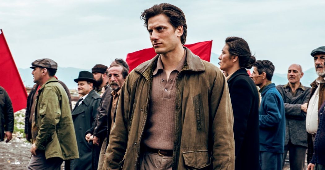 “Martin Eden”, la lotta di classe non è più quella di una volta “Martin Eden”, la lotta di classe non è più quella di una volta