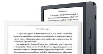 Copertina di Kobo Libra H2O è il lettore di e-book impermeabile e moderno che costa 180 euro