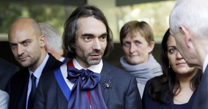 Villani, un disobbediente per Parigi