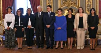 Copertina di Governo Conte 2, dopo il giuramento la foto con Mattarella e le ministre del nuovo esecutivo