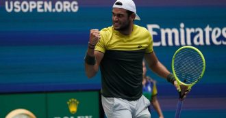 Copertina di Us Open, storica impresa di Matteo Berrettini: il 23enne è il secondo italiano arrivato in semifinale. Sfiderà Rafael Nadal