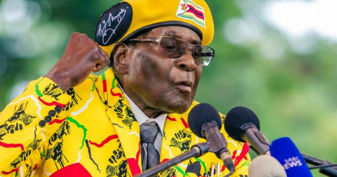 Robert Mugabe morto a 95 anni: l’ex presidente e dittatore dello Zimbabwe era rimasto al potere per 37 anni