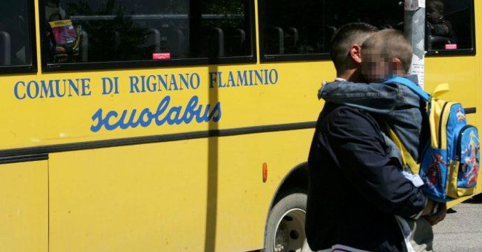 Scuolabus, in sospeso i contributi comunali