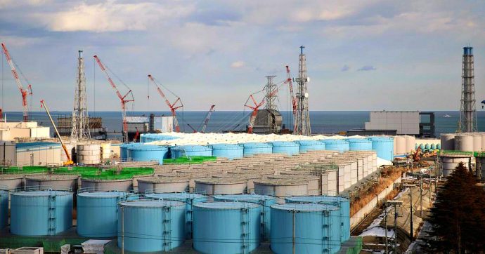 Fukushima, “per gestore Tepco unica opzione è smaltire acqua radioattiva nell’Oceano”