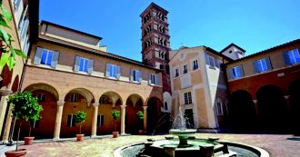 Copertina di Meno sacerdoti, conventi chiusi. Diventano B&B e resort di lusso