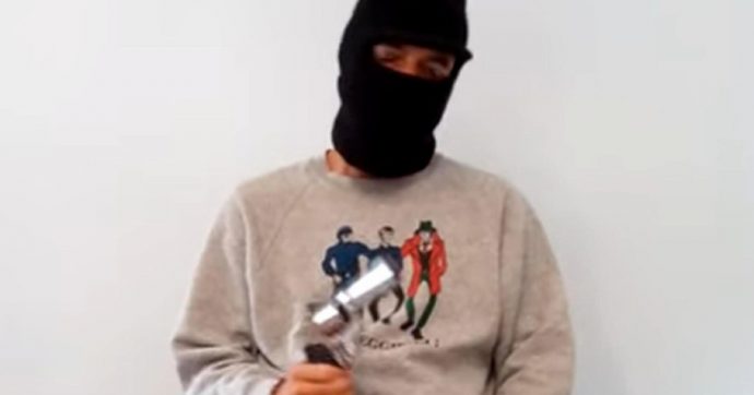 Il camerata Gaudenzi-Rommel sta parlando, ma “per vendicare Diabolik, lui non si è pentito”