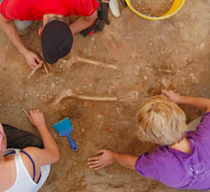 Altopascio, inaugurata la foresteria affacciata sugli scavi archeologici: un ponte ideale tra i pellegrini di oggi e di ieri della via Francigena