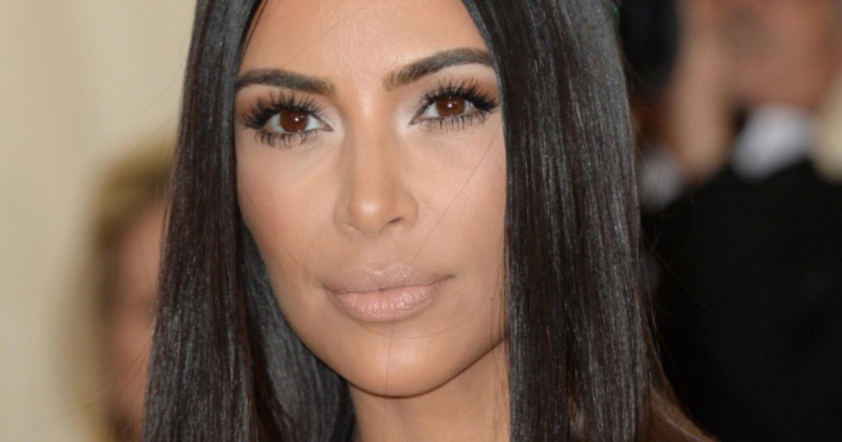 Kim Kardashian disperata: “Positiva al test del lupus e dell’artrite reumatoide”