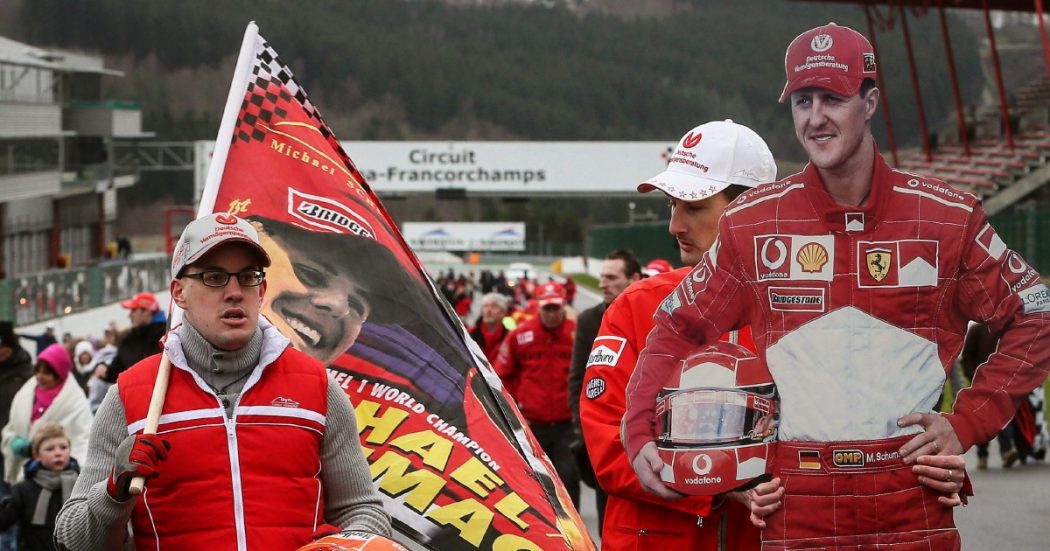 La “coscienza” di Schumi che serve al mito (e ai fan) La “coscienza” di Schumi che serve al mito (e ai fan)