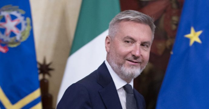 Lorenzo Guerini (Pd) eletto nuovo presidente del Copasir: l’intesa nell’opposizione ha retto
