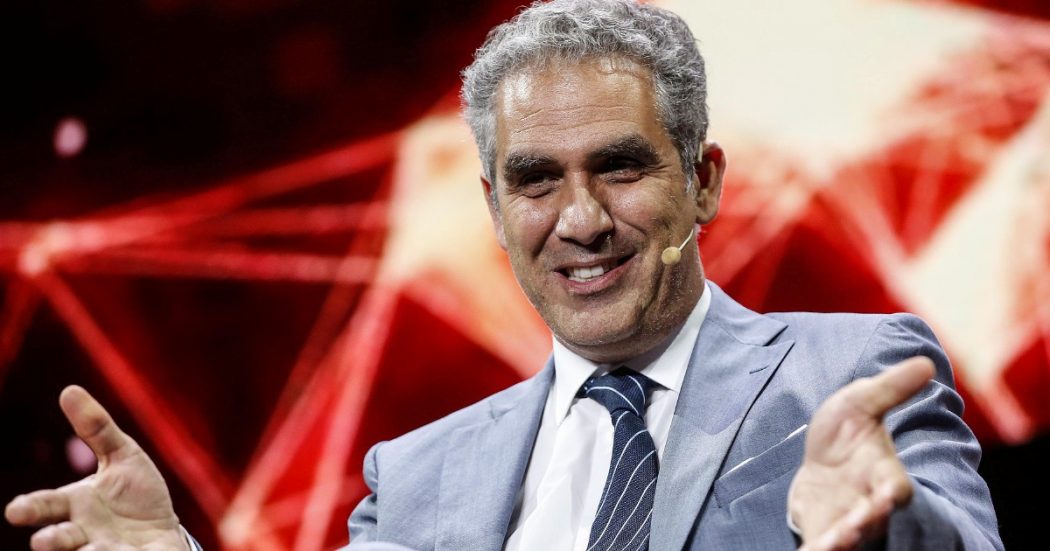 Rai, capolinea-Foa: sotto di lui c’è un esercito in retromarcia Rai, capolinea-Foa: sotto di lui c’è un esercito in retromarcia