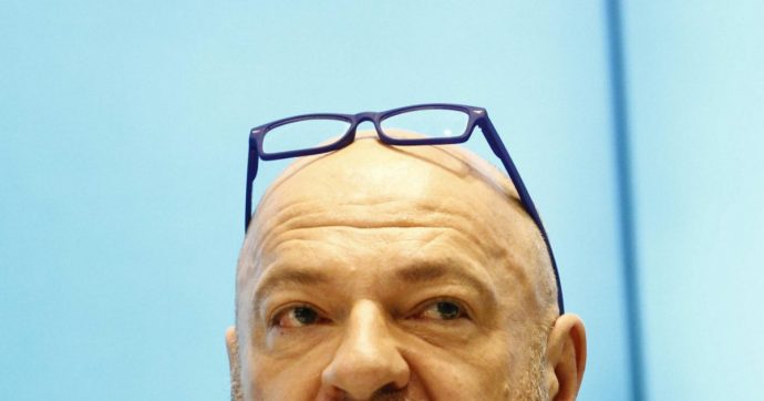 Platinette: “Non sarò più a Italia Sì perché in questi anni ho avuto un difficile male da combattere” Platinette: “Non sarò più a Italia Sì perché in questi anni ho avuto un difficile male da combattere”