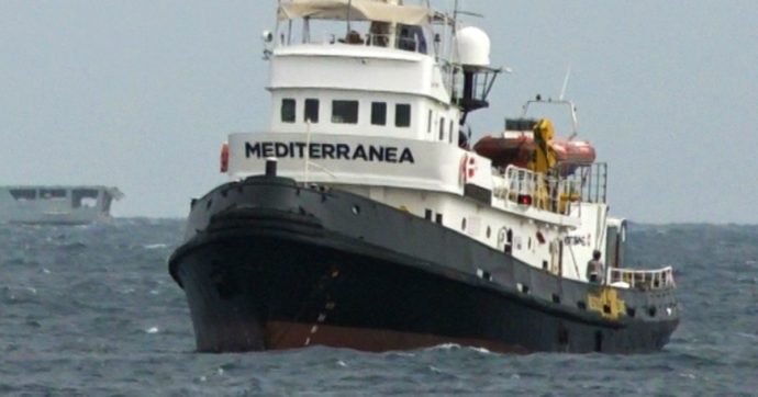 Le dieci domande di Mediterranea ai leader di partito sull’accoglienza ai migranti: chi ha risposto e chi no